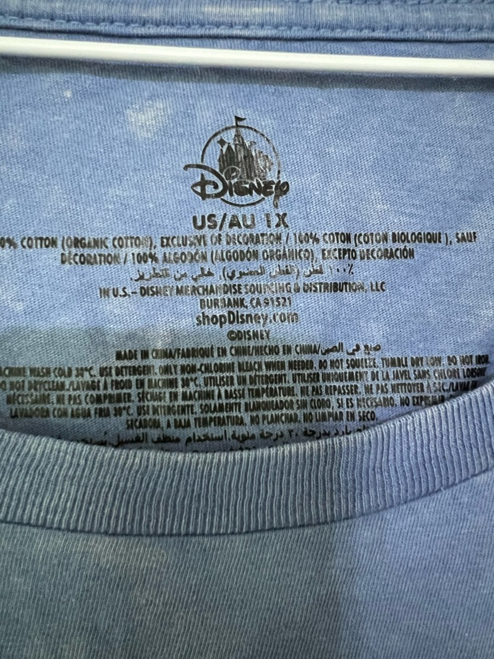 Disney believe in magic T-shirt with castle patch - Picture 3 of 5